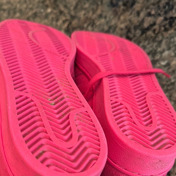 Adidas Pink Sneakers Classic Shell Toe Design - Picture 14 of 16